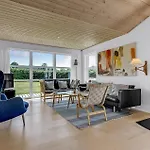 Barsbaeklund Holiday home *
